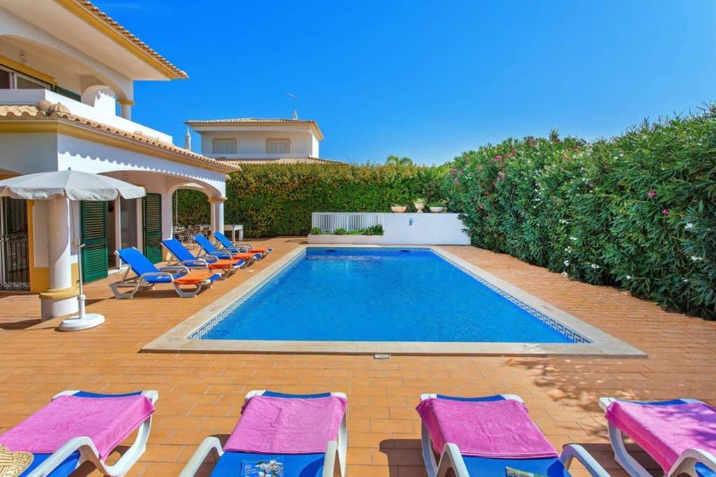 Villa White Sands - Private Oasis, Heated Pool, Beaches & Strip Nearby Albufeira Eksteriør bilde