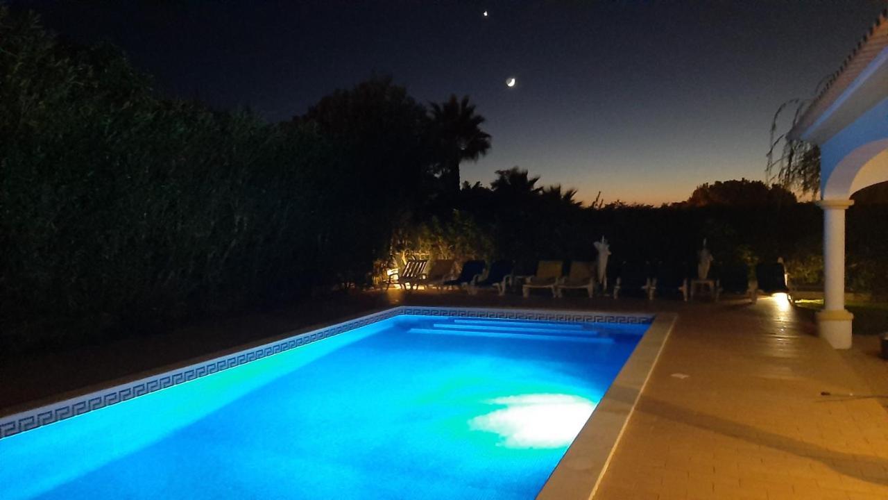 Villa White Sands - Private Oasis, Heated Pool, Beaches & Strip Nearby Albufeira Eksteriør bilde
